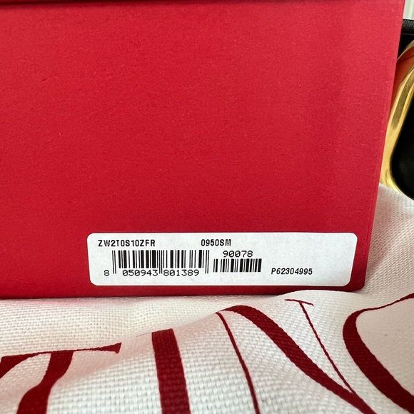 Valentino Garavani reversible vlogo signature belt women 95mm. - Picture 5 of 7